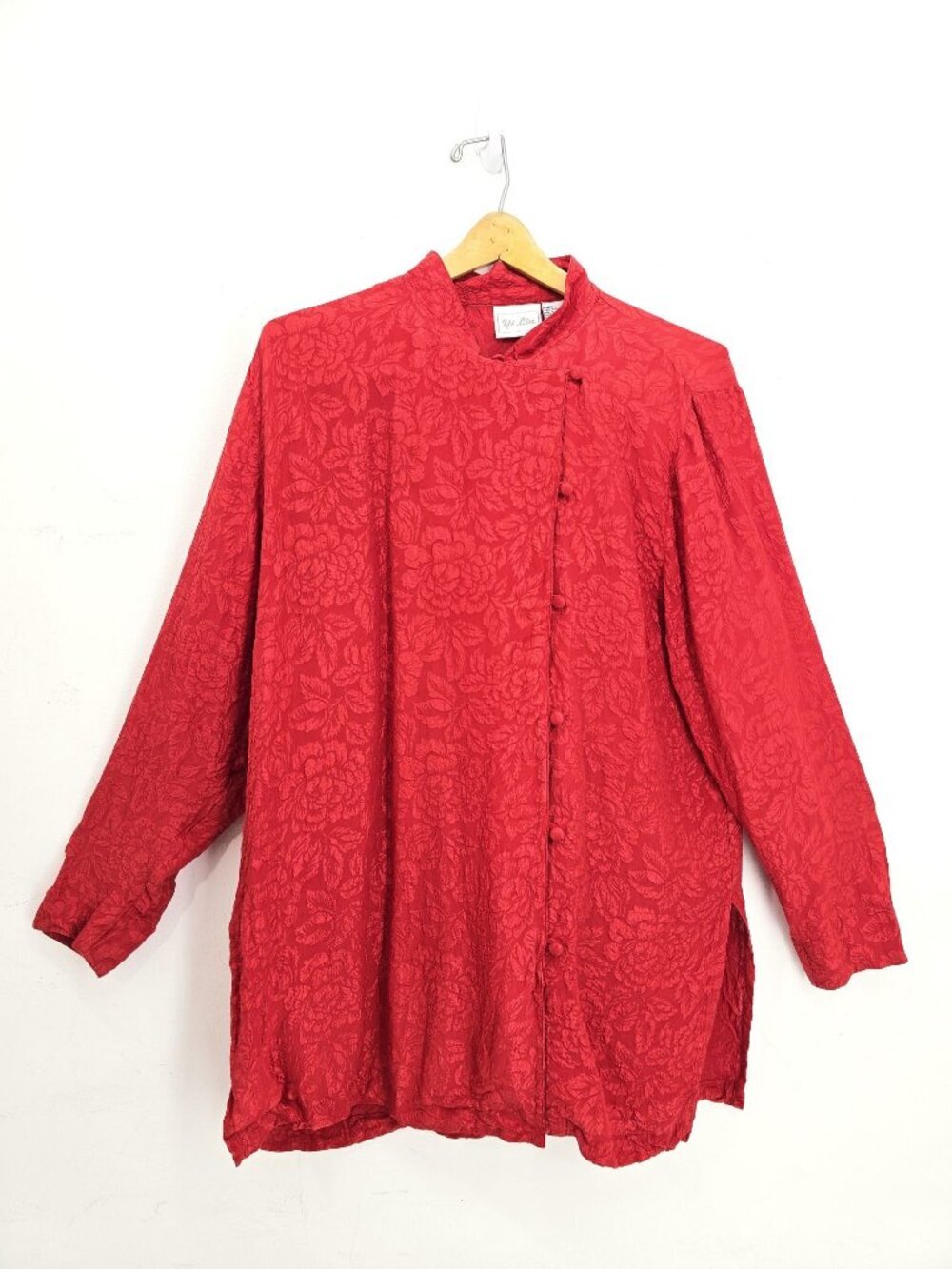 VTG Yi Lin Red Silk Chinese Blouse Shirt Women Size L Mandarin Collar Luxury